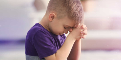 boy praying