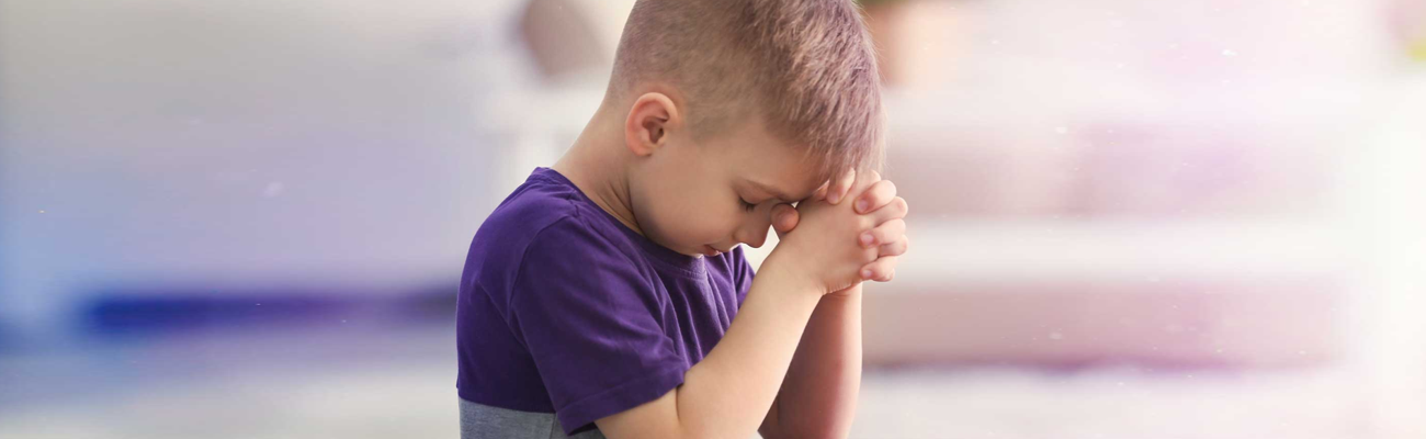 boy praying
