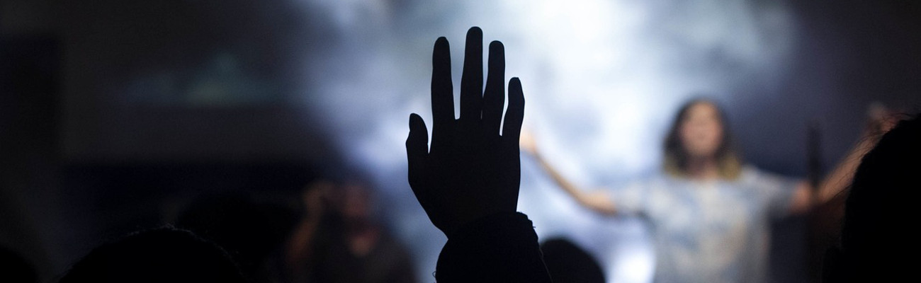 hand in worship